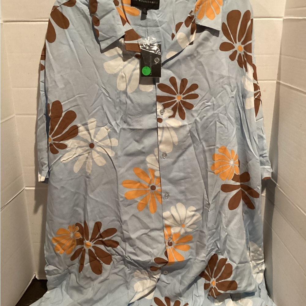 T100-Men’s No Boundaries Blue Hawaiian Floral Button Up shirt Size 5 X Large